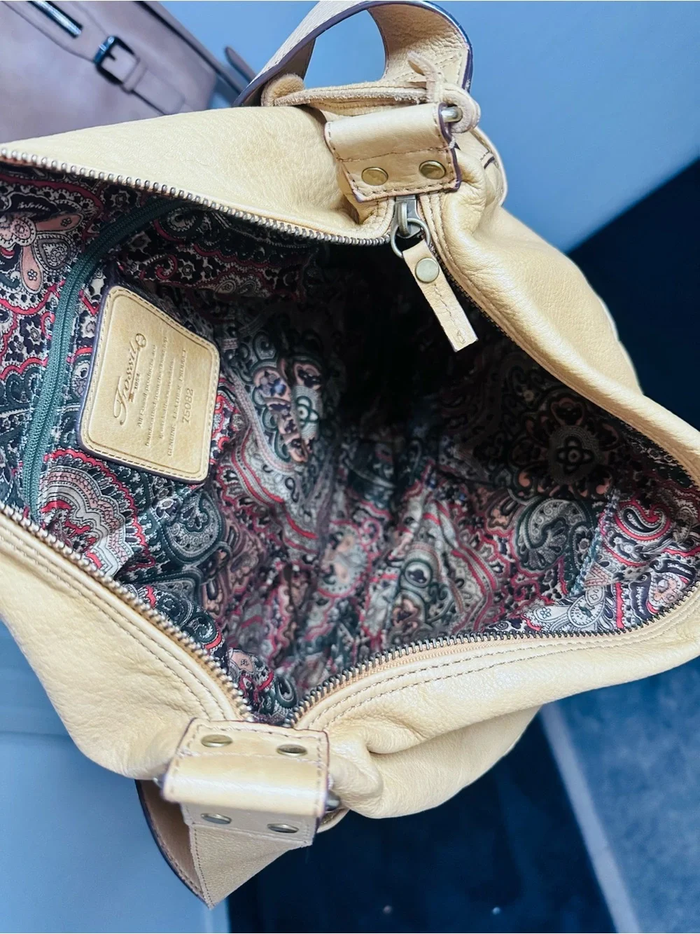 Authentic Fossil tan leather hobo shoulder bag
